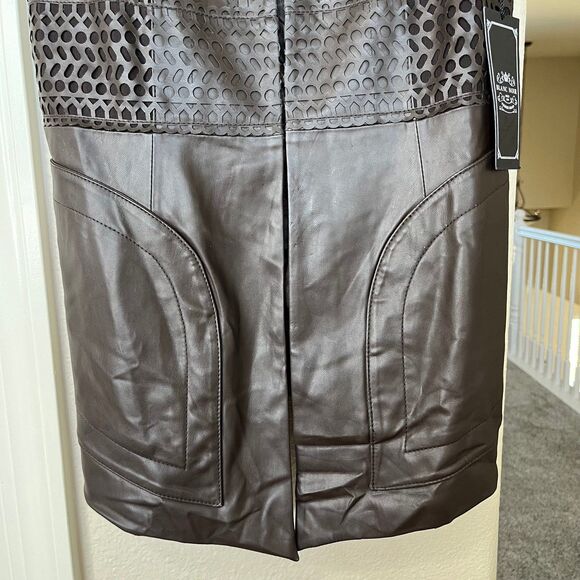 NWT Blanc Noir Leather Laser Cut Longer Sleeveless Vest-Small #432 - Picture 4 of 12